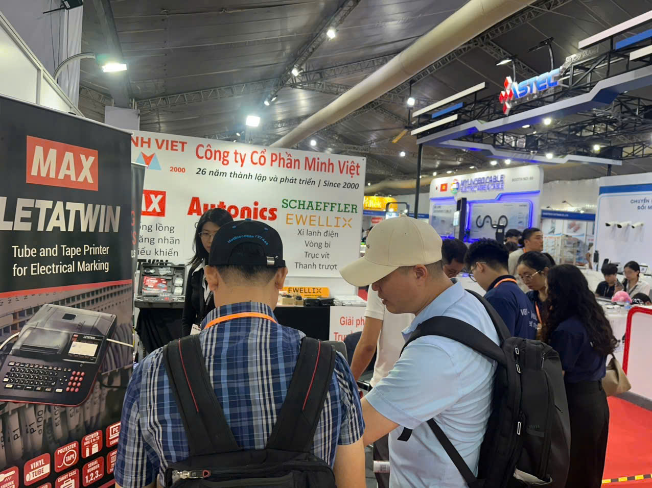 z7751837771690 909fc6047909e0384f0a5bab9ee60209